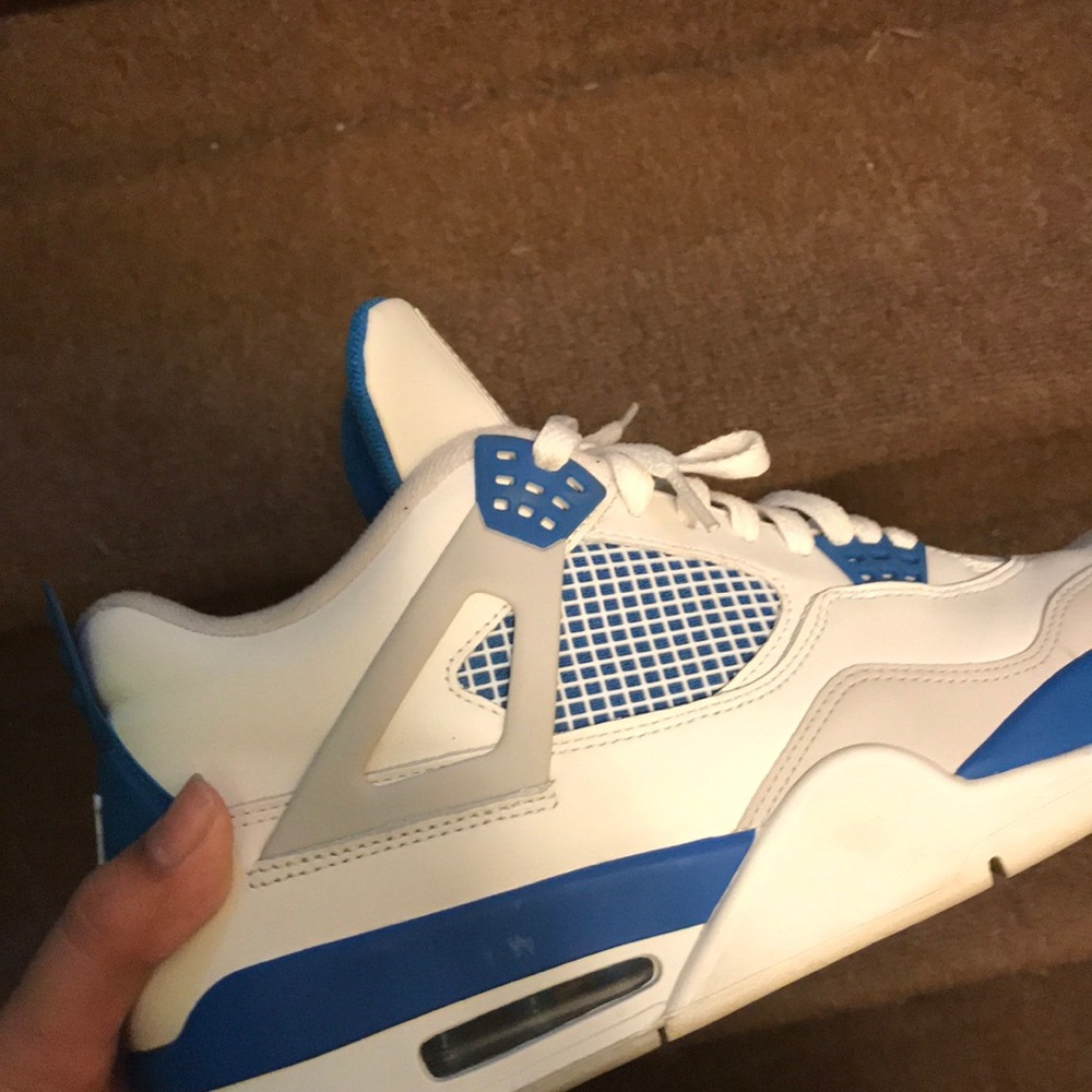 Meet your Posher, Antonio